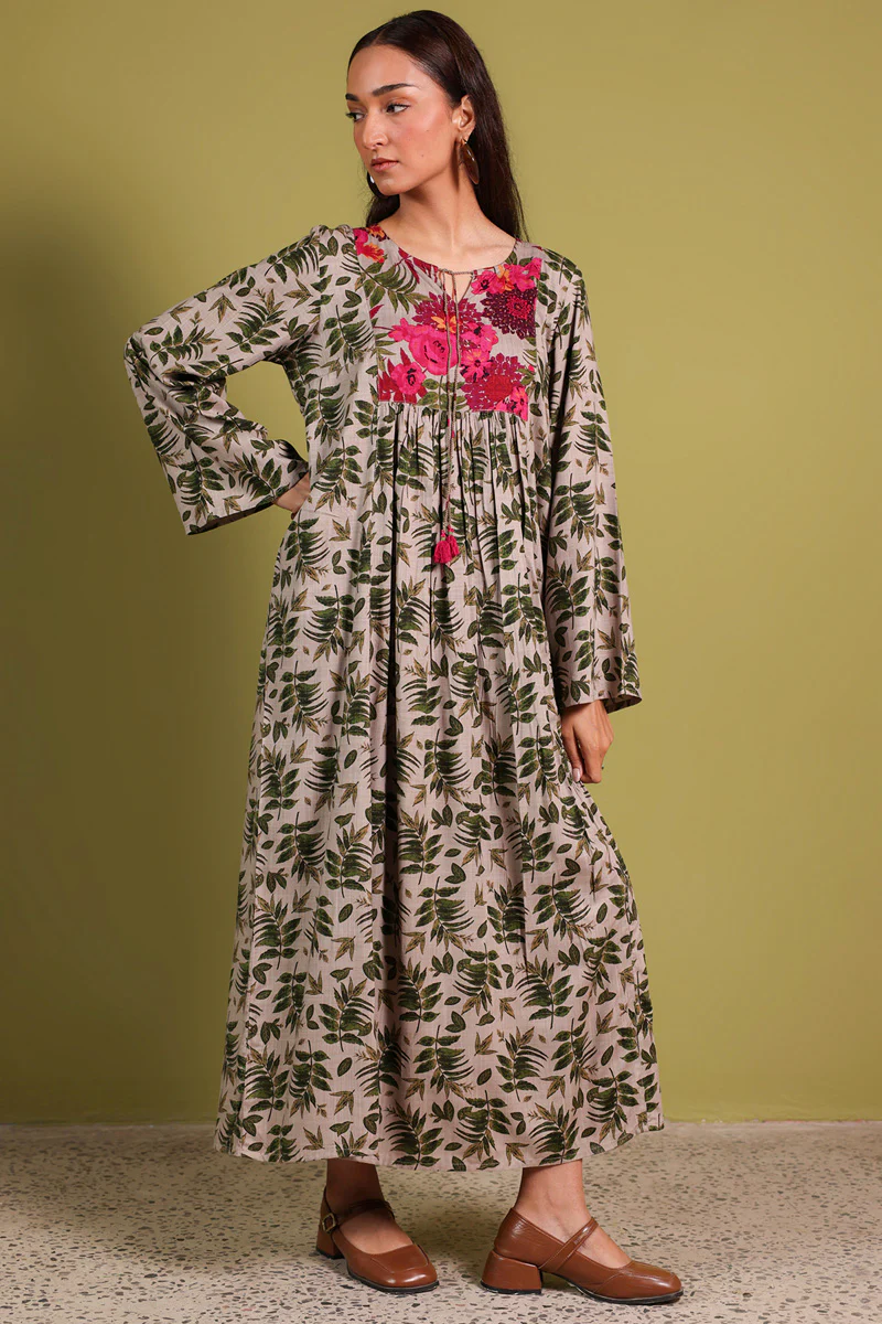 Vibrant Roses Flared Dress - Image 2