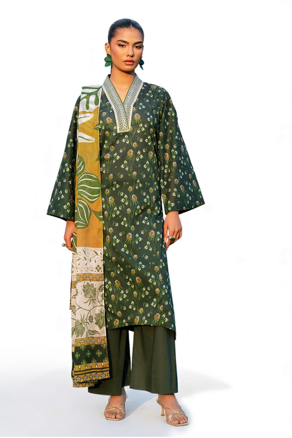 3 Piece Printed Lawn Suit with Embroidered Neckline SD-52219